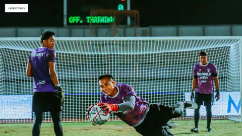 Persita Tangerang vs Dewa United: Bola Mati Jadi Kunci - GenPI.co BANTEN