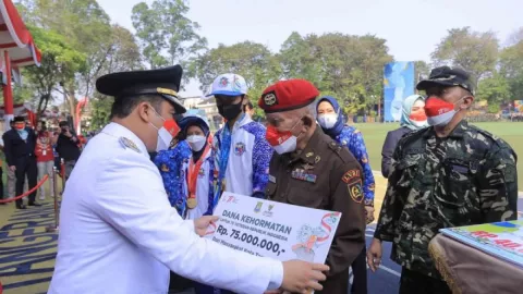 Pemkot Tangerang dan BAZNAS Salurkan Bantuan untuk Veteran - GenPI.co BANTEN