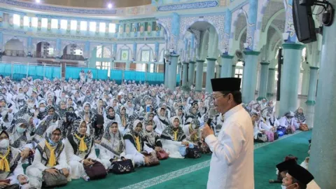 Ratusan CJH Ikut Manasik Akbar, Wawalkot Tangerang Beri Pesan Penting - GenPI.co BANTEN