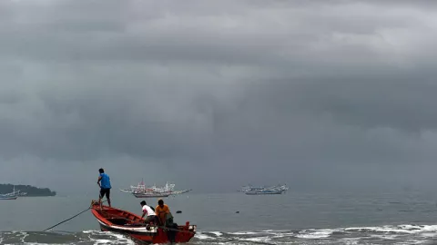 BMKG Sebut 7 Wilayah Banten Berpotensi Dilanda Cuaca Ekstrem - GenPI.co BANTEN