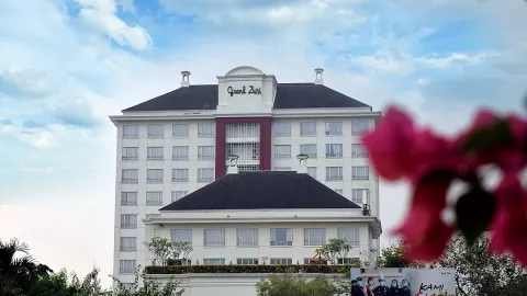 Rekomendasi Hotel Murah Bintang 4 di Serpong 22 April 2023 - GenPI.co BANTEN