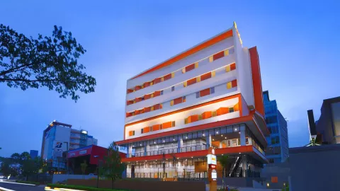 Rekomendasi Hotel Murah Bintang 3 di Tangerang 6 Mei 2023 - GenPI.co BANTEN
