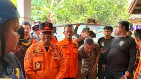 Tim SAR Temukan Bocah Hanyut di Selokan dalam Kondisi Tewas - GenPI.co BANTEN