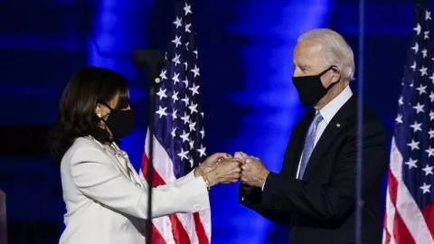 Biden Bersiap ke Gedung Putih, Trump Sibuk Protes - GenPI.co