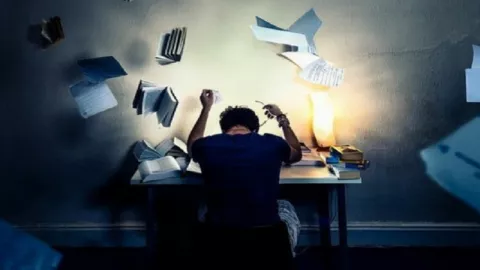 Begini Cara Agar Kamu Lebih Semangat Kerja - GenPI.co