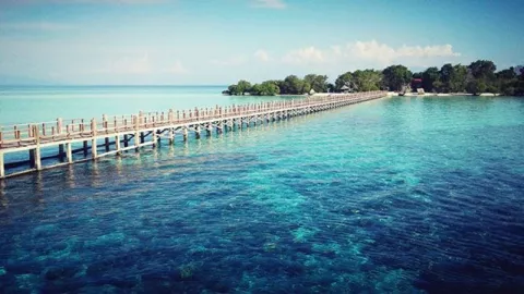 Lagi Naik Pamor, Pulau Kasa Surga Tak Berpenghuni di Maluku - GenPI.co