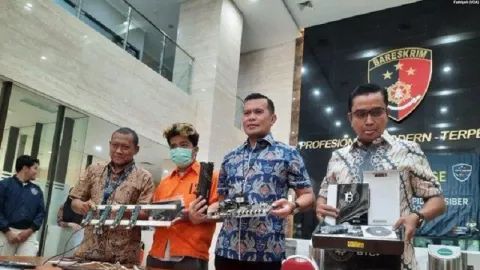 Hacker Asal Sleman Berhasil Peras Perusahaan Amerikat Serikat - GenPI.co
