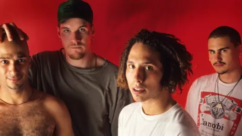 Rage Against The Machine Reuni, Gelar Konser pada 2020 - GenPI.co