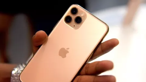 Pakai iPhone jadi Homo, Pria Rusia Tuntut Apple - GenPI.co