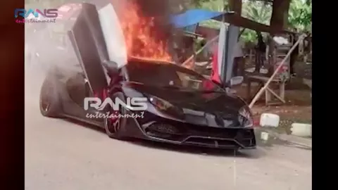 Mobil Lamborghini-nya Terbakar, Raffi Ahmad Curiga 'Dikerjain' - GenPI.co