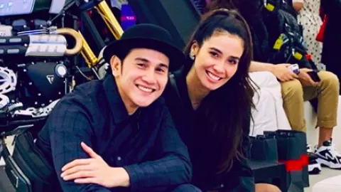 Vino G Bastian hanya Follow Istri di IG, Netter: Bucin Level Dewa - GenPI.co