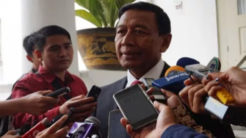 Foto Ini Bikin Kamu Nggak Nanya-Nanya Lagi Soal Agama Wiranto - GenPI.co