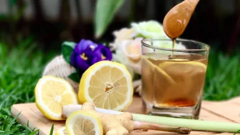 Mujarabnya Teh Serai Lemon, Bikin Lemak  Luntur dan Tidur Lelap - GenPI.co