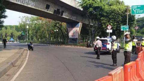 Pascaledakan, Polisi Tutup Beberapa Ruas Jalan di Sekitar Monas - GenPI.co