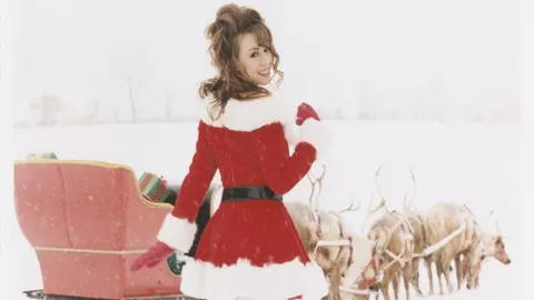 Tetiba Lagu Natal Mariah Carey Rilis 1994 Puncaki Tangga Lagu Hit - GenPI.co