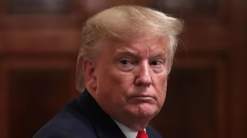 Era Donald Trump Selesai, DPR Sepakat Memakzulkannya - GenPI.co