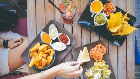 Cara Kamu Makan Menunjukkan Siapa Diri Kamu, Tak Percaya? - GenPI.co