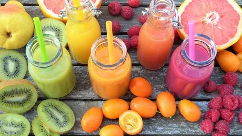 Jus Versus Smoothies, Mana yang Lebih Sehat? - GenPI.co