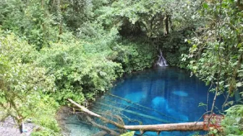 Libur Natal Berencana Traveling? Berikut 4 Rekomendasinya - GenPI.co