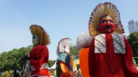 Kesenian Betawi dan Kaltim Tampil di Festival Pesona Lokal 2019 - GenPI.co