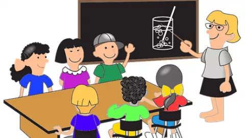 Diperingati Setiap 25 November, Begini Sejarah Hari Guru Nasional - GenPI.co