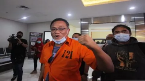 Petinggi KAMI Jumhur Hidayat Positif Corona, Rocky Gerung Bicara - GenPI.co