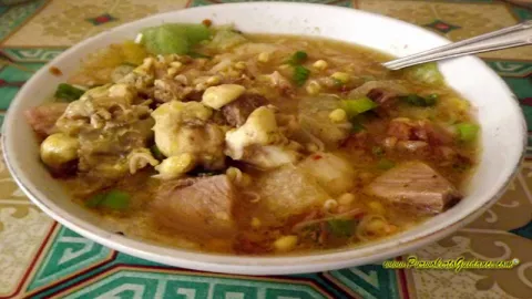 Soto Sokaraja Khas Purwokerto, Pakai Kacang Hingga Serai - GenPI.co