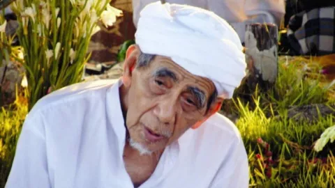 Mengejutkan, KH Maimun Zubair Sudah Prediksi Hari Kematiannya - GenPI.co
