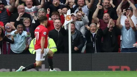 Manchester United Libas Chelsea 4-0 - GenPI.co