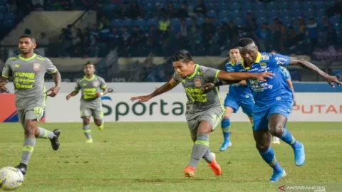 Borneo FC Berhasil Samakan Kedudukan 2-2 atas Persib Bandung - GenPI.co