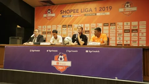 Persija Sayangkan Keputusan Wasit Tak Segera Akhiri Pertandingan - GenPI.co