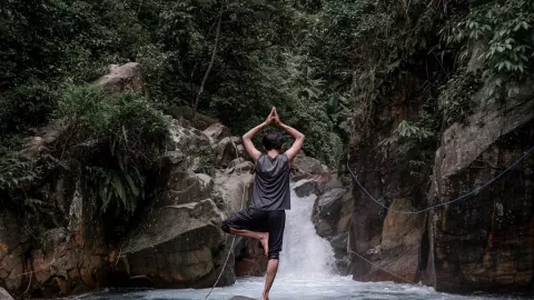 Curug Cibaliung, Keindahan Alam Tersembunyi di Sentul, Bogor - GenPI.co