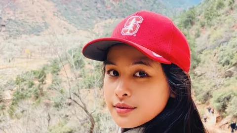 4 Artis Indonesia yang Jalani Ibadah Puasa di Luar Negeri - GenPI.co