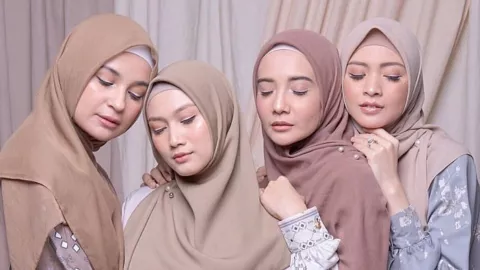 Jangan Salah Pilih, Ini Bahan Hijab Yang Nyaman Saat Musim Hujan - GenPI.co