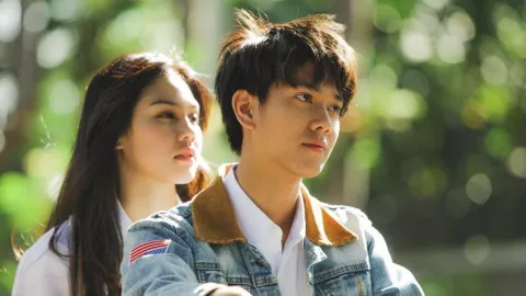Milea: Suara dari Dilan jadi Film Terlaris Kedua Sepanjang Masa - GenPI.co