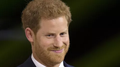 Burger King Tawarkan Pekerjaan untuk Pangeran Harry - GenPI.co