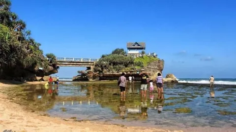 Setelah Pandemi Berakhir, Yuk Liburan ke Pulau Jumino di Yogya - GenPI.co