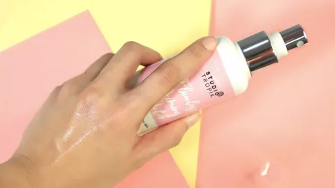 Studio Tropik Flawless Priming Water: Rahasia Make Up Awet - GenPI.co