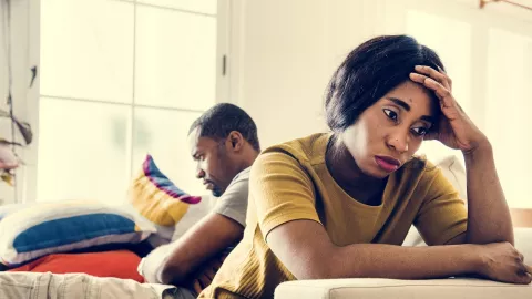 Sedihnya! 4 Zodiak ini Kerap Terjebak dalam Toxic Relationship - GenPI.co