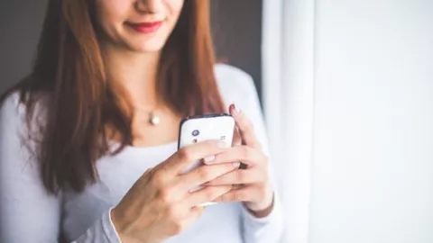 Cegah Stres Saat Isolasi Diri, Lakukan Kegiatan Mandiri ini - GenPI.co