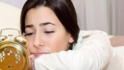 Susah Bangun Sahur, Pengidap Insomnia Wajib Lakukan Ini - GenPI.co
