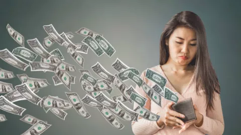 Payah Mengelola Keuangan, 3 Zodiak ini Rentan Jatuh Miskin - GenPI.co