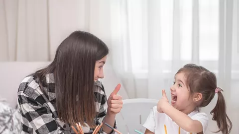 Pusing Mengajari Anak Membaca di Masa Pandemi? Coba Tips ini, Bun - GenPI.co