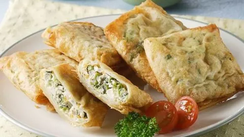 #DiRumahAja Nggak Bakal Bosan dengan Martabak Tahu Telur - GenPI.co