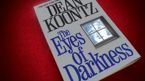 The Eyes of Darkness: Konspirasi di Balik Kematian Bocah Polos - GenPI.co