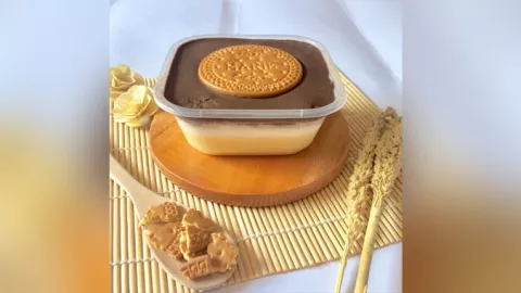 Bunda Coba Bikin Puding regal Yuk, Si Kecil Pasti Suka! - GenPI.co