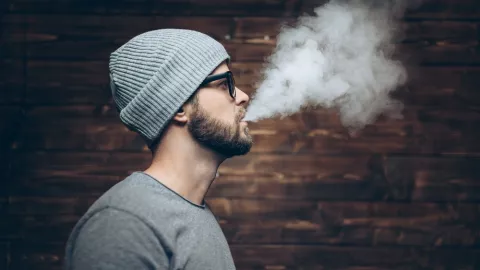 Selain Bikin Rusak Paru-paru, Vape juga Rawan Meledak! - GenPI.co