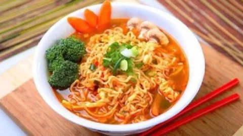 Mi Rebus Super Spesial  Anak Kos, Nikmatnya Nggak Nahan! - GenPI.co