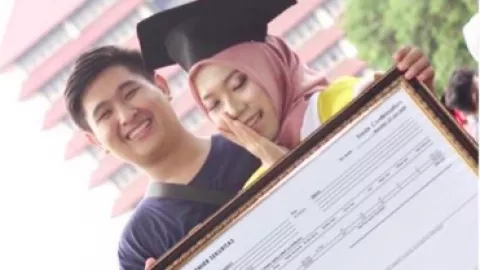 Antimainstream, Mahasiswi UI ini Dikasih Kado Saham Pas Wisuda - GenPI.co