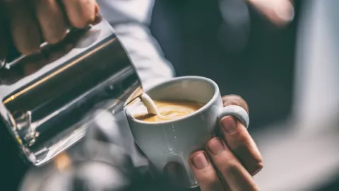 Mari Lihat Para Barista Adu Skill Racik Kopi ICE 2020 - GenPI.co